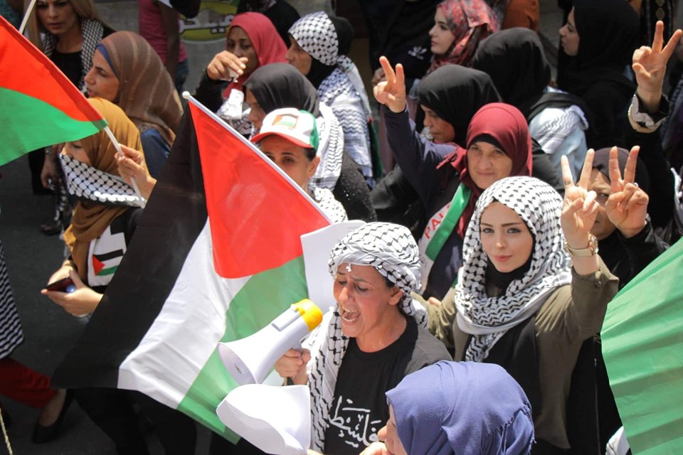 صوت| جائحة كورونا تفاقم أوضاع المرأة اللاجئة في مخيمات لبنان